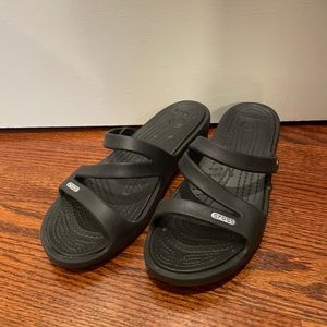 Crocs Strappy Black Slip On Sandals - Women’s Size 7